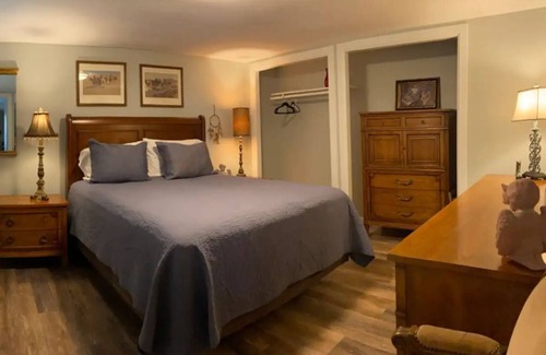 Richland Springs Other | The Retreat in Richland Springs