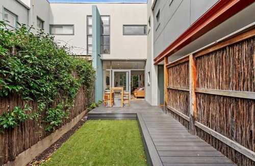 Richmond House | The Richmond House by Ready Set Stay