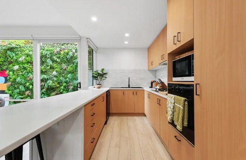 Richmond House | The Richmond House by Ready Set Stay