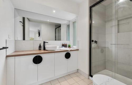 Richmond House | The Richmond House by Ready Set Stay