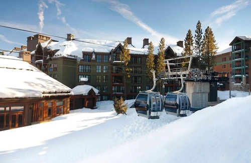 Downtown Chicago Resort | The Ritz-Carlton Club, Lake Tahoe - 3 bdrm