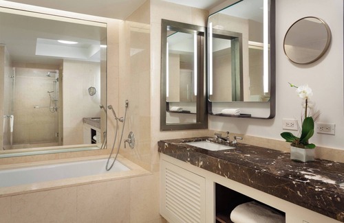 Central Beach Resort | The Ritz-Carlton, Fort Lauderdale