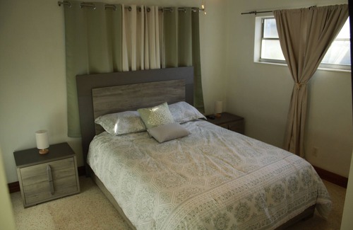 Riverside Heights House | The River House