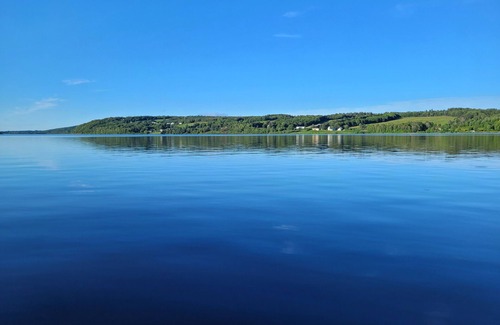 Woodstock Apartment | The Riverside Inn - a welcoming, peaceful retreat on the water.