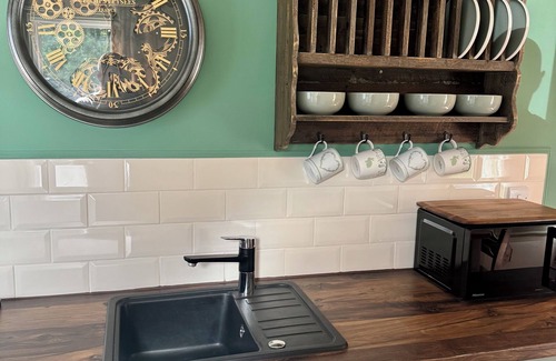 Kington House | The Robin, Arrowwood Self Catering Barn