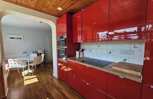 Ravelston House | The Robin House in Ravelston