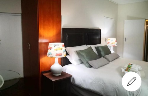 Somerset West House | The Room