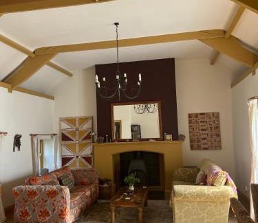 Llandysul House | The Rose Barn, Ysgubor y Rhosyn