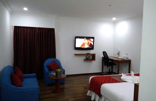 Jayanagar Hotel | The Royal Comfort