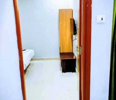Hyderabad Hotel | THE ROYAL STAY In