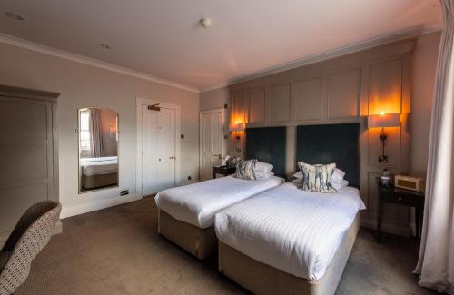 Royal Tunbridge Wells Hotel | The Royal Wells Hotel, Tunbridge Wells - The Coaching Inn Group