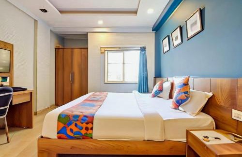 Indore Hotel | The Rush Imperial
