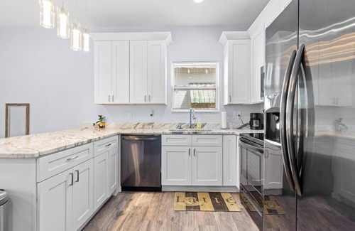 Tampa Apartment | The Saint – 2BR Home | Central Tampa