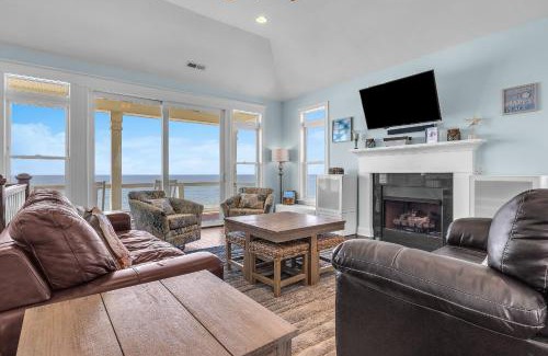 Oak Island House | The Salty Dog by Oak Island Accommodations