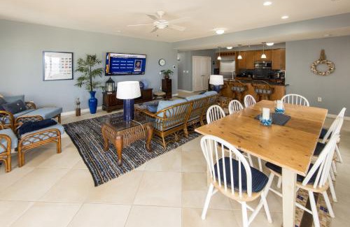 Sandbridge Apartment | The Sanctuary - Sea Forever A303