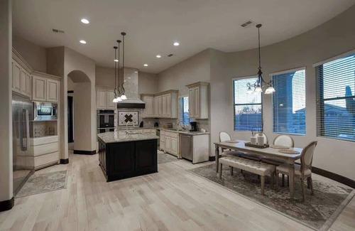 East Mesa House | The Sanctuary Summary