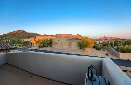 East Mesa House | The Sanctuary Summary