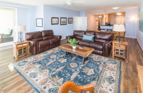 Sandbridge Apartment | The Sanctuary - Sunset Haven B335