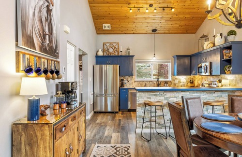 Big Sky Ski Chalet | The Sapphire Lodge - Big Sky Town Center