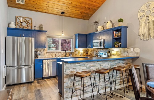 Big Sky Ski Chalet | The Sapphire Lodge - Big Sky Town Center