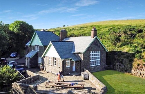 Lynton House | The School House, Countisbury