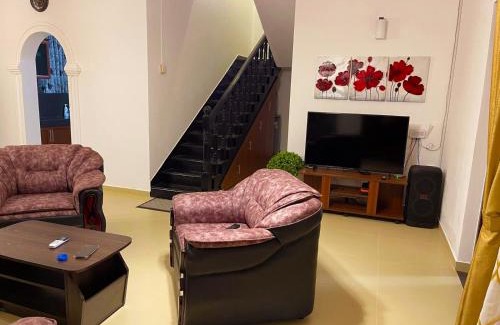 Panadura House | The Sea Breeze - Down Stairs