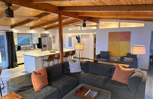 Neahkahnie Beach House | The Sea & Sand on the breathtaking Manzanita/Neah-kah-nie beach