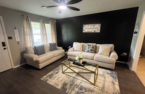 Greenville House | The 'Serene' Retreat has everything you need. You will feel like this is HOME!