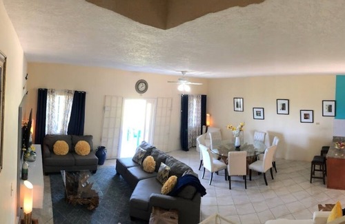 Montego Bay Apartment | The Shallhome