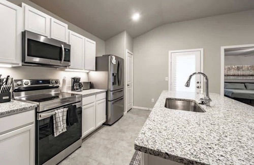 Lubbock House | The Sharp Home - 3BR/2BA - New Construction Home