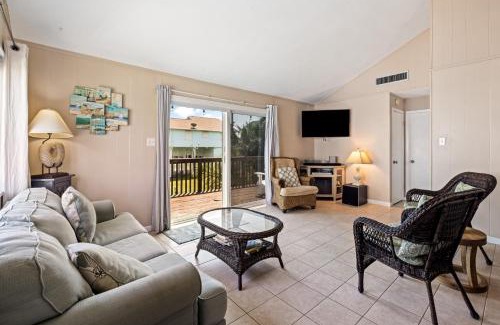 Pirates Beach House | The Shell Shack