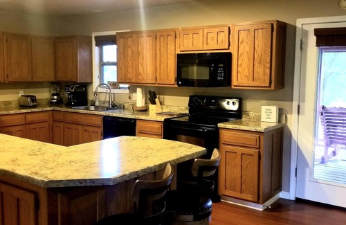 Calico Rock House | The Shoals Lodge-Amazing White River views!