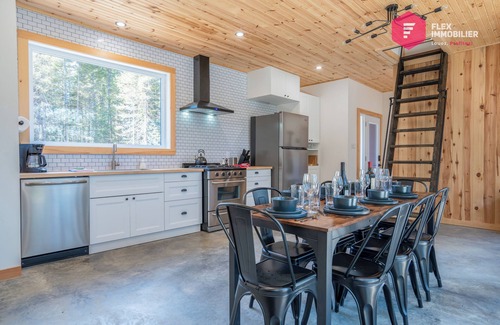 Bonaventure Regional County Municipality Ski Chalet | The Singing Salmon of Bonaventure - A wild escape