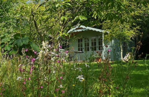 Rhosybol Cottage | THE SMITHY, family friendly, character holiday cottage in Dulas