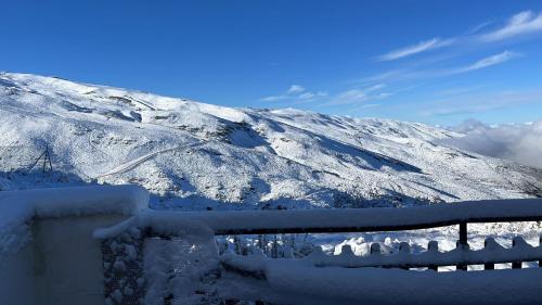 Pradollano Apartment | The Snow Chalet con Parking, Wifi y Terraza