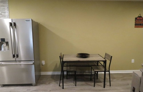 Waldorf House | The SPOT nIn the Gleneagle community of Waldorf Maryland near St. Charles Mall