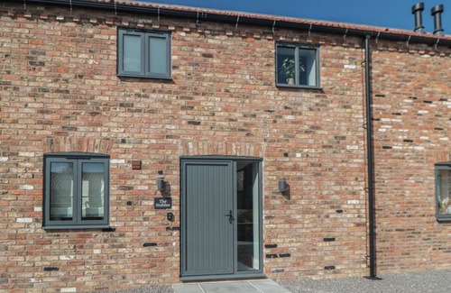 Holme Cottage | THE STABLES, pet friendly, luxury holiday cottage in Thirsk