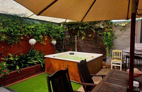 Langebaan House | The Stagger Inn Langebaan - Pool table