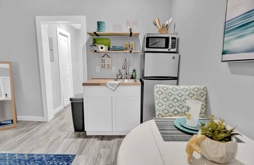 Fort Walton Beach Apartment | The Starfish Home Near the Beach - Unit 2