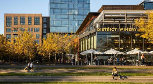 Navy Yard Apartment | The Stay 2 - Navy Yard Washington DC