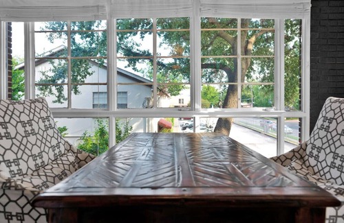 Oak Lawn House | 'The Stay' @ SoCozyToo - Stay Cozy & Live Luxe in Uptown & Oak Lawn in Dallas TX