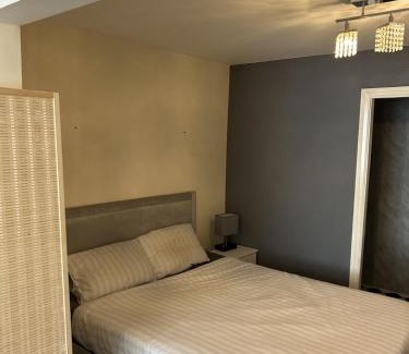South Shore Bed & Breakfast | The Stranded Hotel