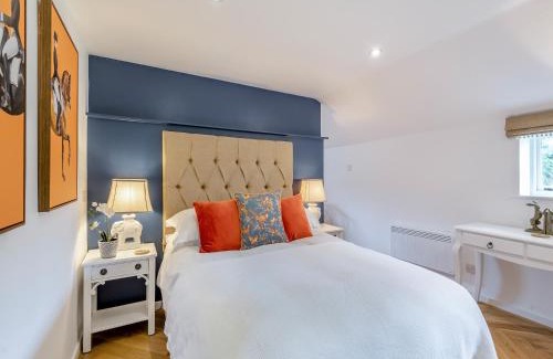 Tenterden House | The Studio