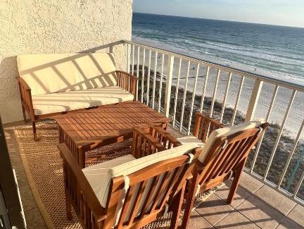 Panama City Beach Apartment | The Summit Beach Resort