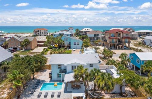 Toilla Segunda House | The Sunny Side-Pensacola Beach, 600 feet to Gulf, Private/Heated Pool, Games, Gear