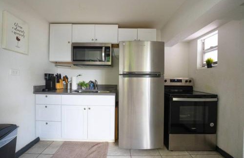 Allapattah House | The Sunny Spot close to airport and MIA
