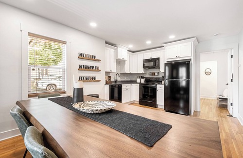 La Grange House | The Sweet Retreat Wheelchair Accessible Historic Home