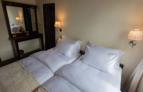 Nuwara Eliya Hotel | The Tapherini