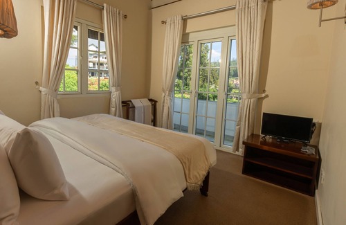 Nuwara Eliya Hotel | The Tapherini