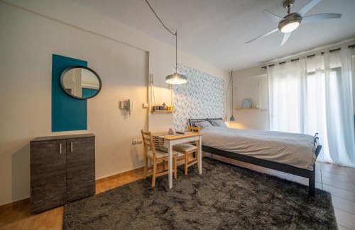 Kozani Apartment | The Teal Studio in Kozani